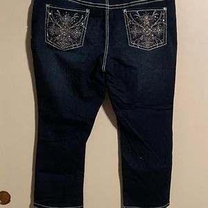 Size 18 Embellished Capri Jeans
